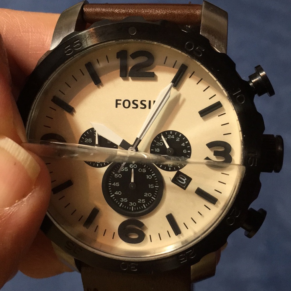 Fossil Watch - Picture 3 of 8